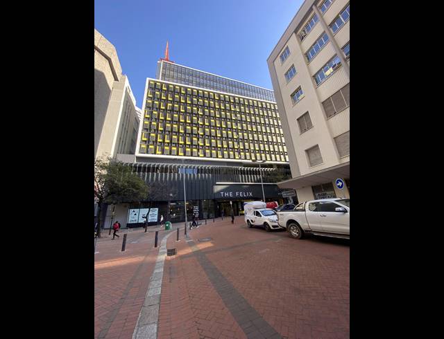 83M² RETAIL TO LET IN CAPE TOWN CITY CENTRE
